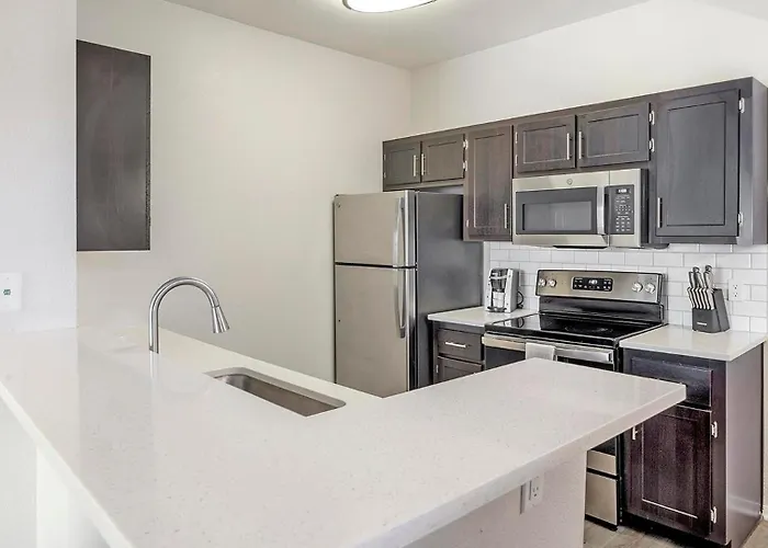 Apartment Landing Incredible 1Bd Pool Gym Phoenix