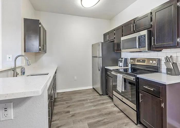 Apartment Landing Incredible 1Bd Pool Gym Phoenix