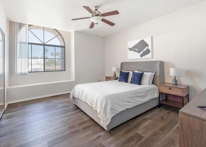 Landing Incredible 1Bd Pool Gym *