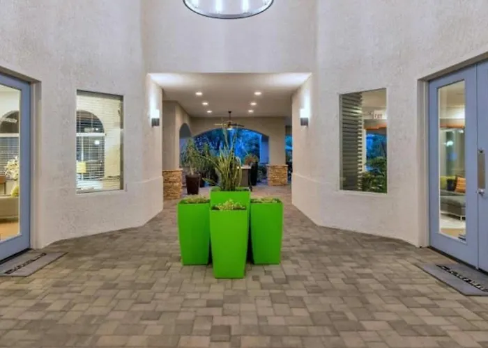 Landing Incredible 1Bd Pool Gym Apartment Phoenix