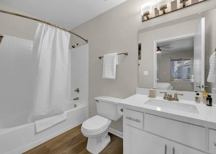 Landing Incredible 1Bd Pool Gym *