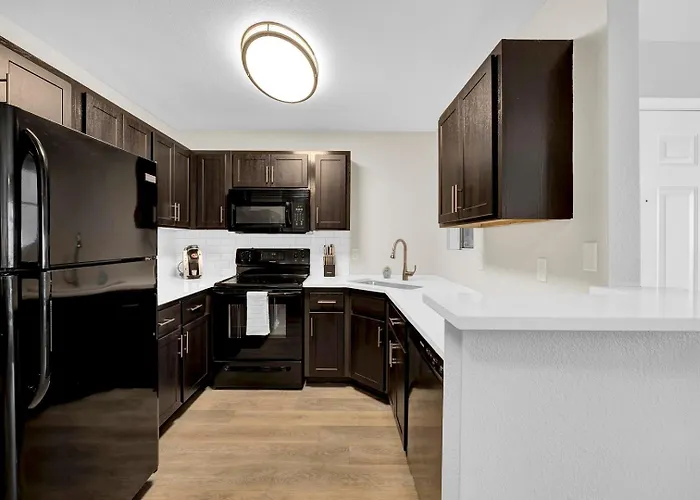 Landing Incredible 1Bd Pool Gym *